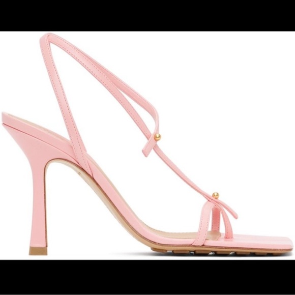 Borrega Venetta heels